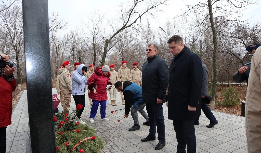 В Новосергиевке открыли мемориал памяти земляков – бойцов СВО